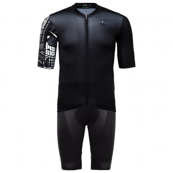 Pissei: highly technical cycling clothing for professionals